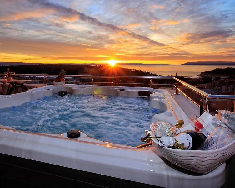 Apartment Fux Penthouse Whirlpool Meerblick Zadar
