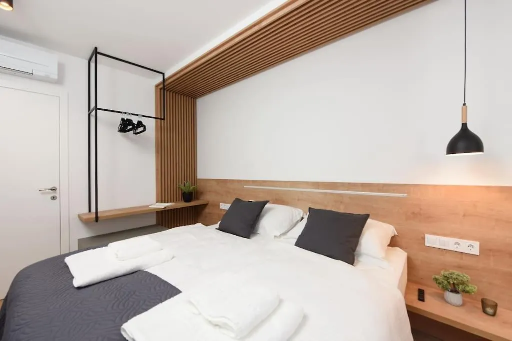 Fux Penthouse Whirlpool Meerblick Zadar
